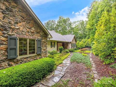 2043 Campbell Drive, Pisgah Forest, NC 28768