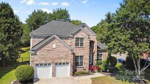 14122 Hiawatha Court, Huntersville, NC 28078