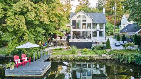 26 Old Hamburg Road, Lyme, CT 06371