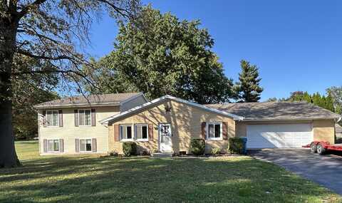 208 W Stevenson Street, Morocco, IN 47963