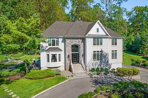 55 Sycamore Way, Warren, NJ 07059