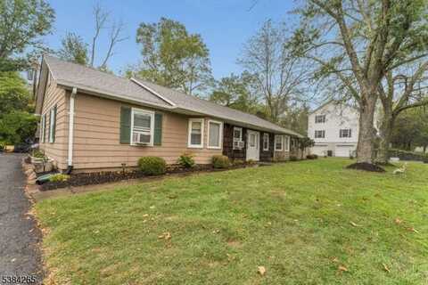 120 Peapack Rd, Far Hills, NJ 07931