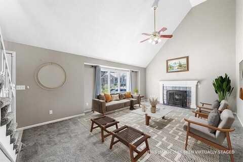 701 NE Hunters Circle, Blue Springs, MO 64014