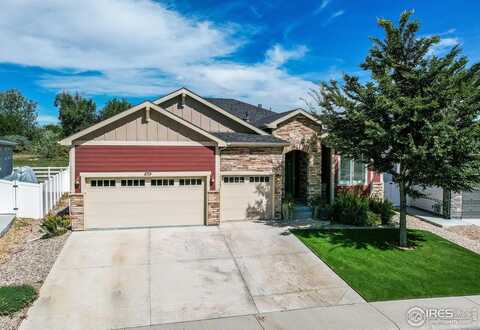 839 Shirttail Peak Dr, Windsor, CO 80550