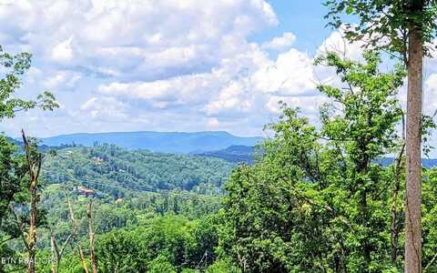 Lot 7r2 E Kings Ridge Rd, Gatlinburg, TN 37738