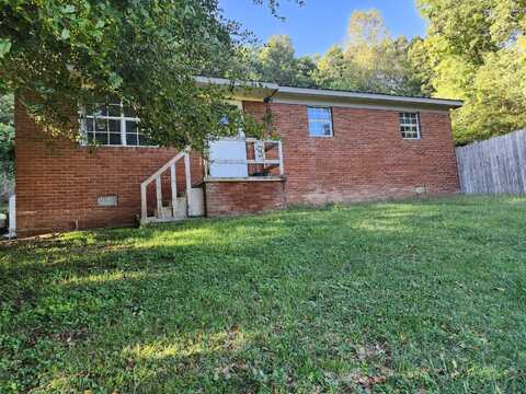 5872 US-60, Rush, KY 41168