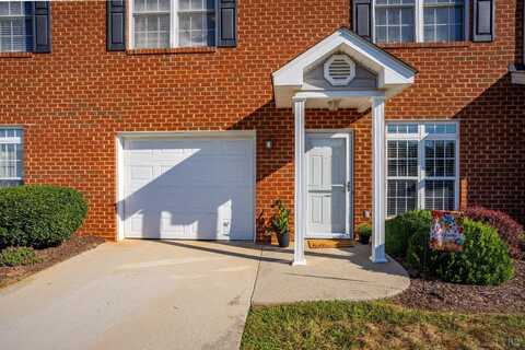 53 Crocetti Lane, Lynchburg, VA 24501