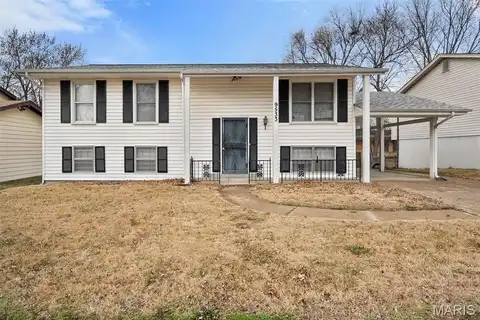 9533 Winkler Drive, Riverview, MO 63136