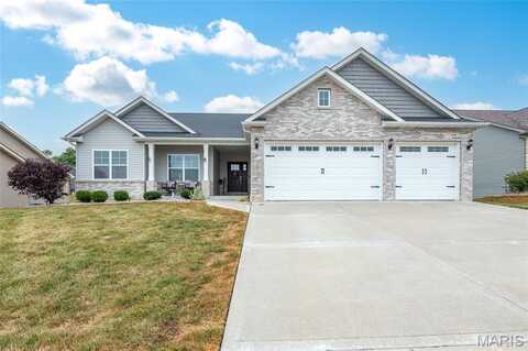 1831 Crimson Oak Drive, Maryville, IL 62062