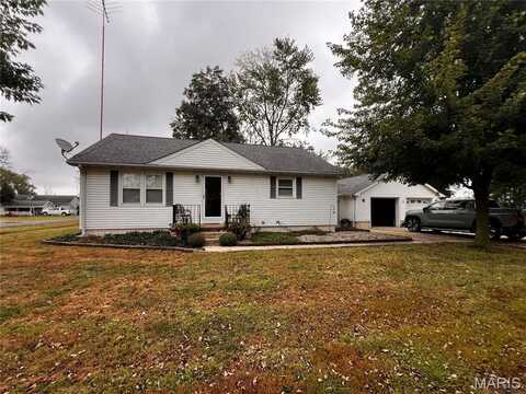 12816 Clara Street, Carlyle, IL 62231