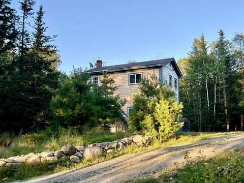 643 Sunset Rd, Deer Isle, ME 04627