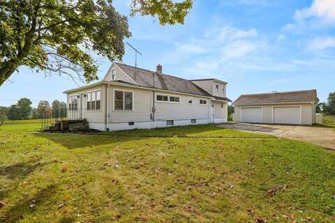 1717 Myers Rd, Shelby, OH 44875