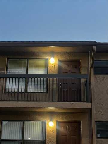 10002 Winding Lake Rd, Sunrise, FL 33351