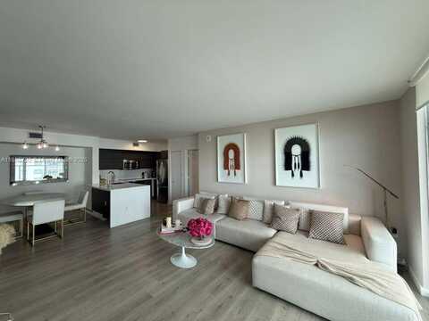 undefined, Miami, FL 33131