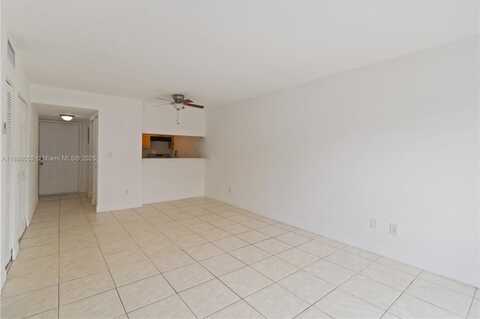 1095 W 77th St, Hialeah, FL 33014