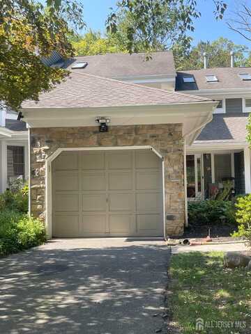 24 Ginger Court, Brunswick Gardens, NJ 08540