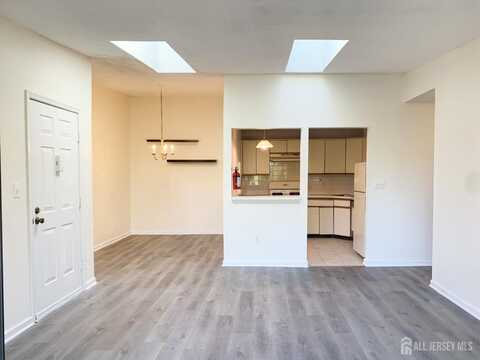321 Hampshire Court, Piscataway, NJ 08854