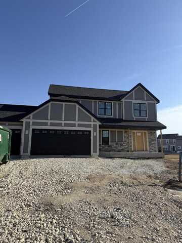 N174w20671 Laurel Springs Cir, Jackson, WI 53037