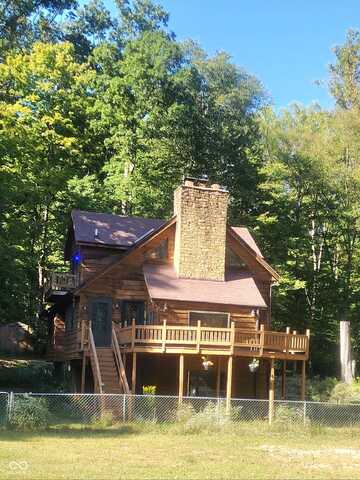 7496 N Haywood Farms Road, Brazil, IN 47834