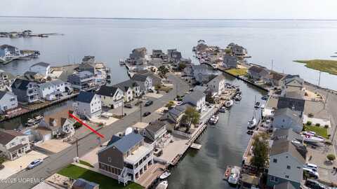 234 Teakwood Drive, Bayville, NJ 08721