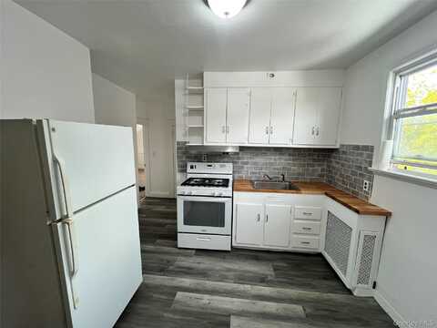 194 Summit Avenue, Mount Vernon, NY 10550