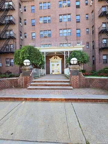 170-40 Highland Avenue, Jamaica, NY 11432