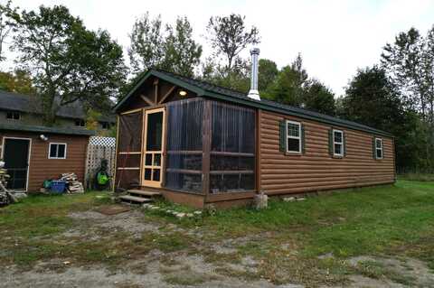 26 School Street, Princeton, ME 04668