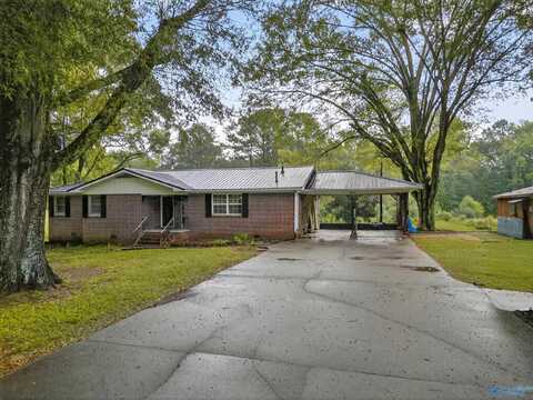 245 Whites Chapel Road, Gadsden, AL 35901