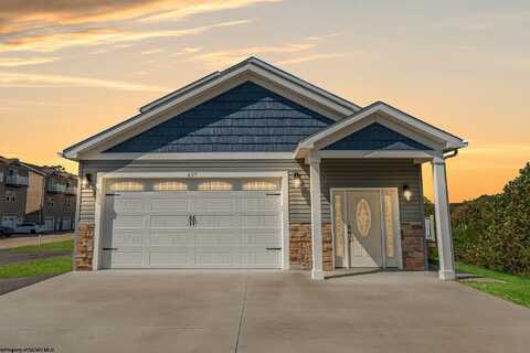 407 Kings Point Lane, Morgantown, WV 26508