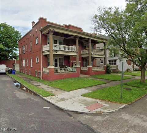 3820 Riverside Avenue, Cleveland, OH 44109