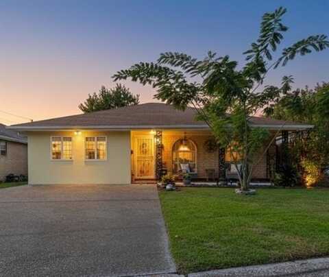 3704 CLEARVIEW Parkway, Metairie, LA 70006