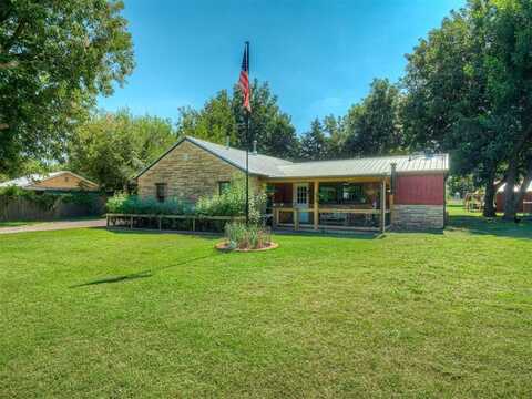 8816 NE 17th Street, Midwest City, OK 73141