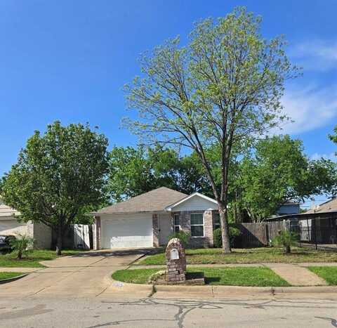 1021 Stella Street, Fort Worth, TX 76104