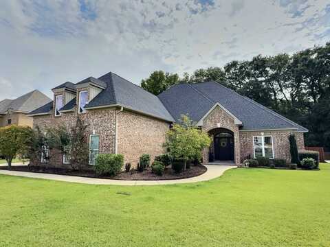 189 Plantation Oaks Blvd, Millbrook, AL 36054