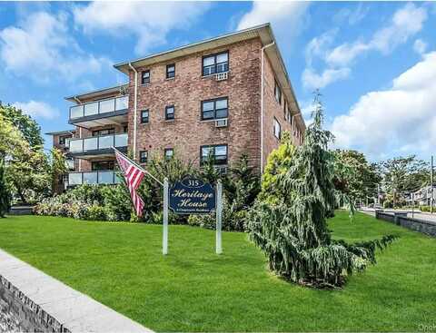 315 Atlantice Ave., East Rockaway, NY 11518