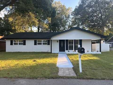 617 Mills Street, Picayune, MS 39466