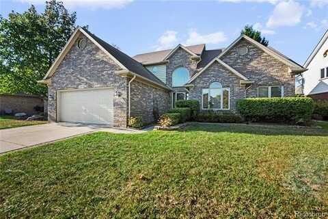 19897 Mapleton Drive, Macomb, MI 48044