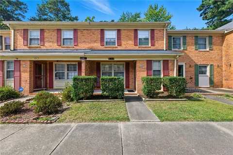 381 Circuit Lane, Newport News, VA 23608