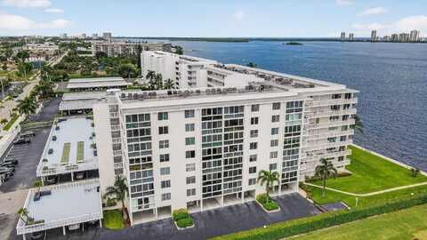 301 Lake Shore Drive, Lake Park, FL 33403