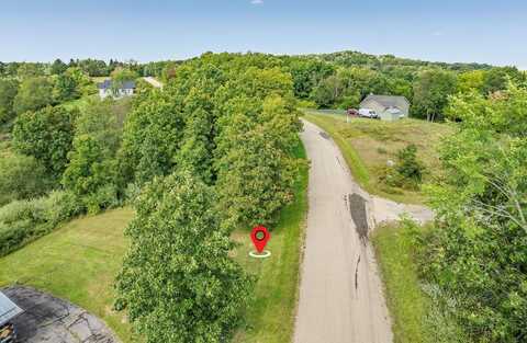 L314 Cross Trail Drive, La Valle, WI 53941