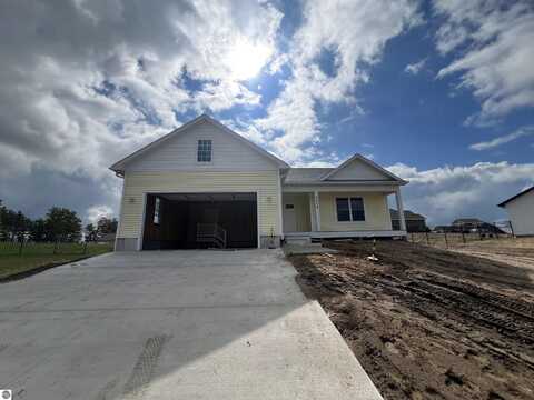 4499 LaMarche Circle, Traverse City, MI 49685