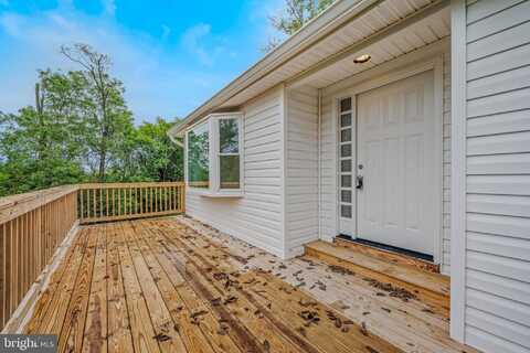 62 STEHLEY LANE, FALLING WATERS, WV 25419
