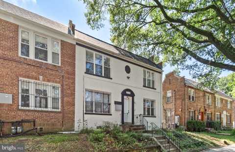 313 PARKLAND PLACE SE, WASHINGTON, DC 20032