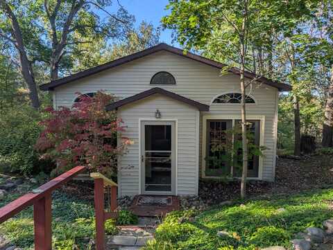 12255 Thomas Street, Atlanta, MI 49709