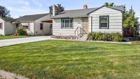 1218 S 8th Ave, Yakima, WA 98902