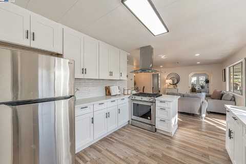 1111 Morse Ave, Sunnyvale, CA 94089