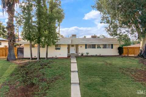 1801 Camino Primavera, Bakersfield, CA 93306