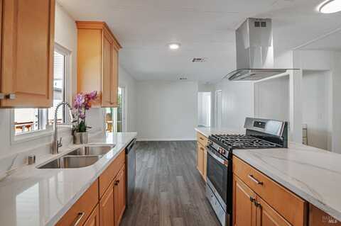 120 Century Court, Fairfield, CA 94533