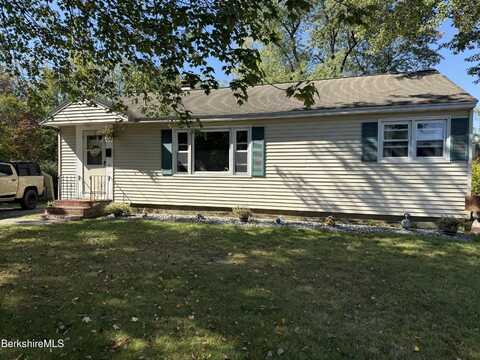 45 Patricia Ave, Pittsfield, MA 01201