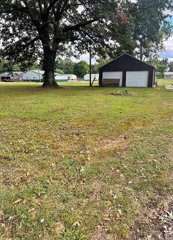 691 W Vincennes Street, Linton, IN 47441